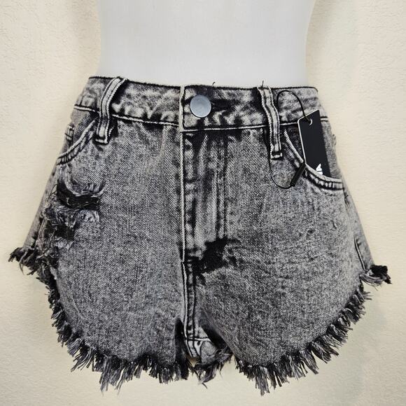 Fashion Nova Beach Party Cheeky Cut Off Denim Short Black Rip Jean Frayed Size 5 - Picture 2 of 14